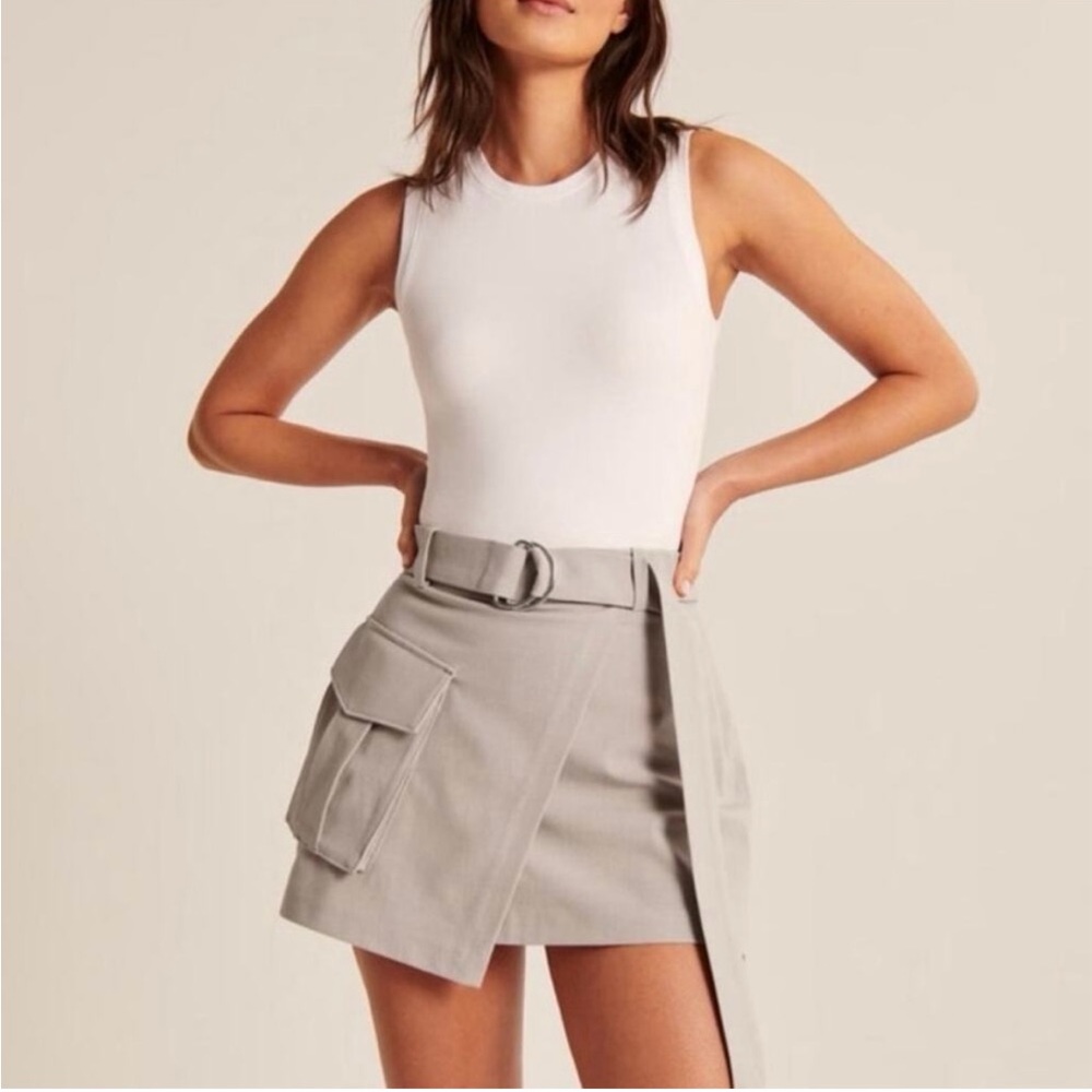 Abercrombie & Fitch Taupe Wrap Front Utility Mini Skort XL
